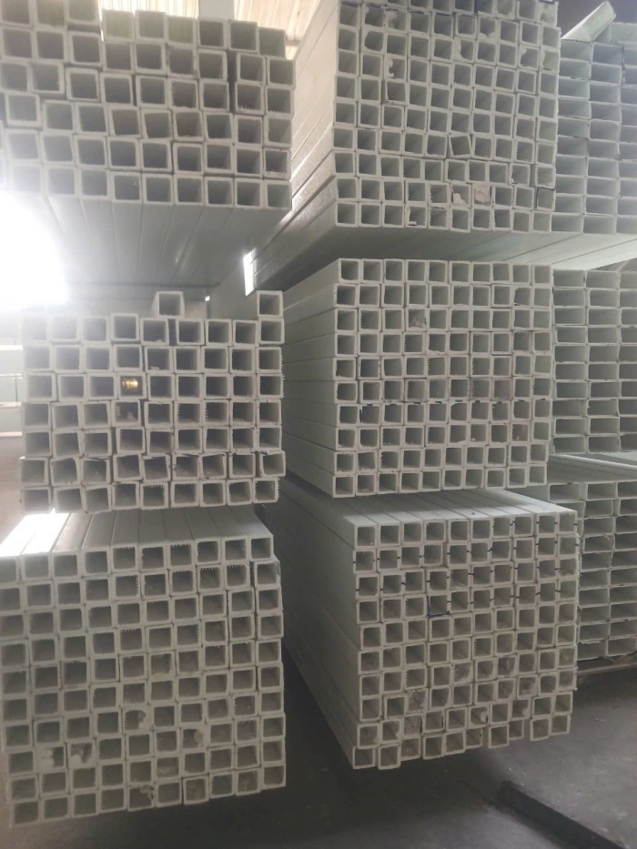Hộp Composite 30×50 - Giải Pháp Lưu Trữ Đầy Hiệu Quả và Thẩm Mỹ