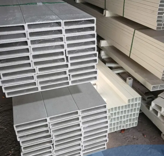 Máng điện composite 100×600: Giải pháp bền vững và hiệu quả