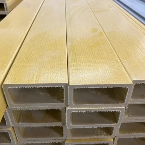 Hộp Composite 60×120 Giá Thành Rẻ, Chống Ăn Mòn, Vững Bền Cùng Thời Gian