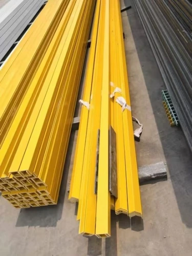 So sánh Composite vs thép hộp 75x75 phù hợp từng nhu cầu sử dụng